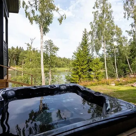 Syreeni - Seafront/jacuzzi * Kilpilahti